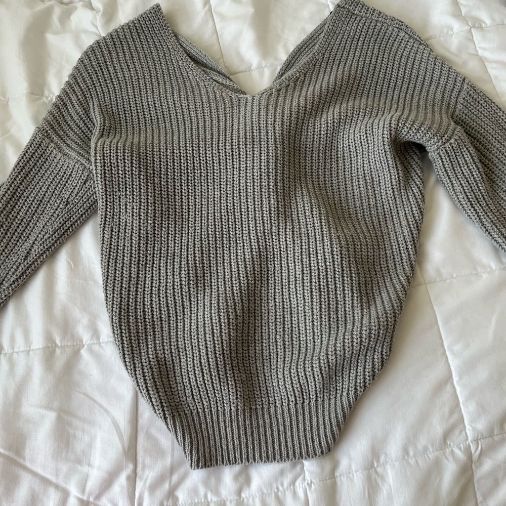 Guess sweater